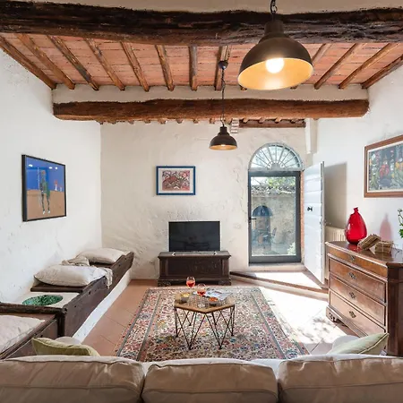 La Palazzina Villa *